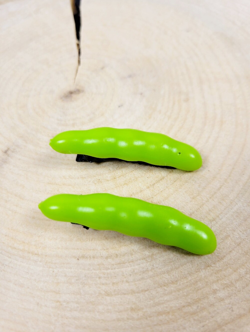 Brand New Handmade 3D Veggie Green Bean Hair Clips 1 Pair